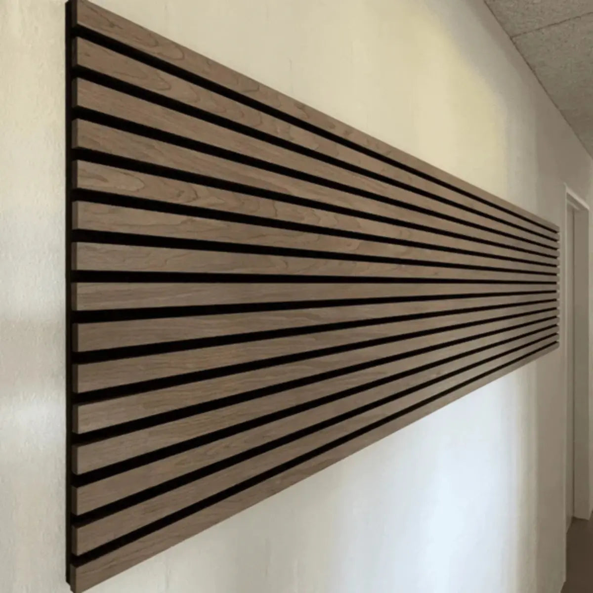 Optimer rumklangen med akustikpaneler: Guiden til et bedre lydmiljø